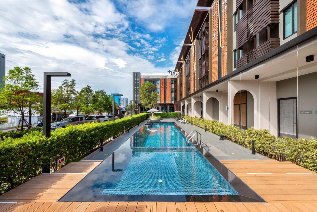 Plaai Plus Hotel Rayong Exterior photo