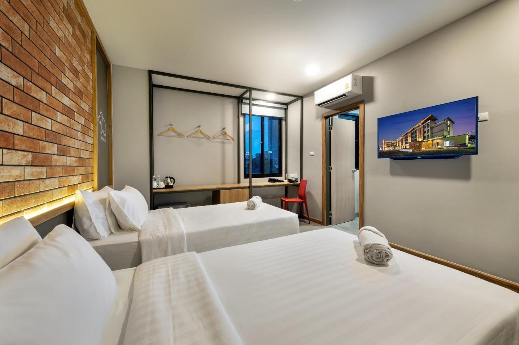Plaai Plus Hotel Rayong Exterior photo